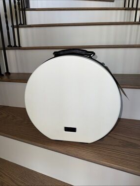 NWT CalPak White and Black Round Hat Box Case Luggage with Black Handle